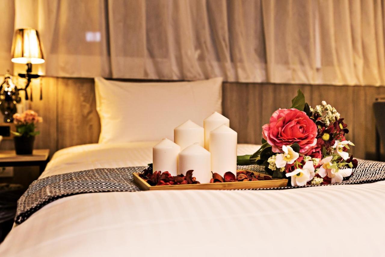 Taipei Heroes Square Hotel Bagian luar foto