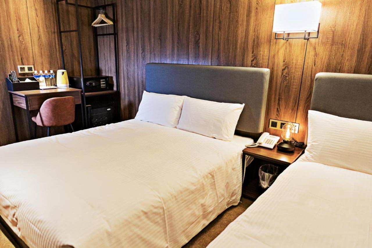 Taipei Heroes Square Hotel Bagian luar foto
