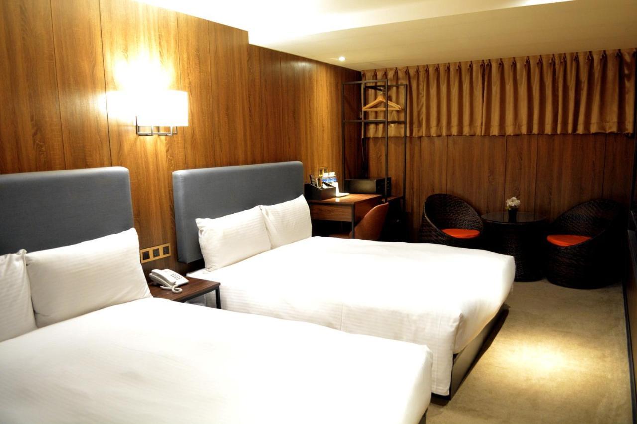 Taipei Heroes Square Hotel Bagian luar foto
