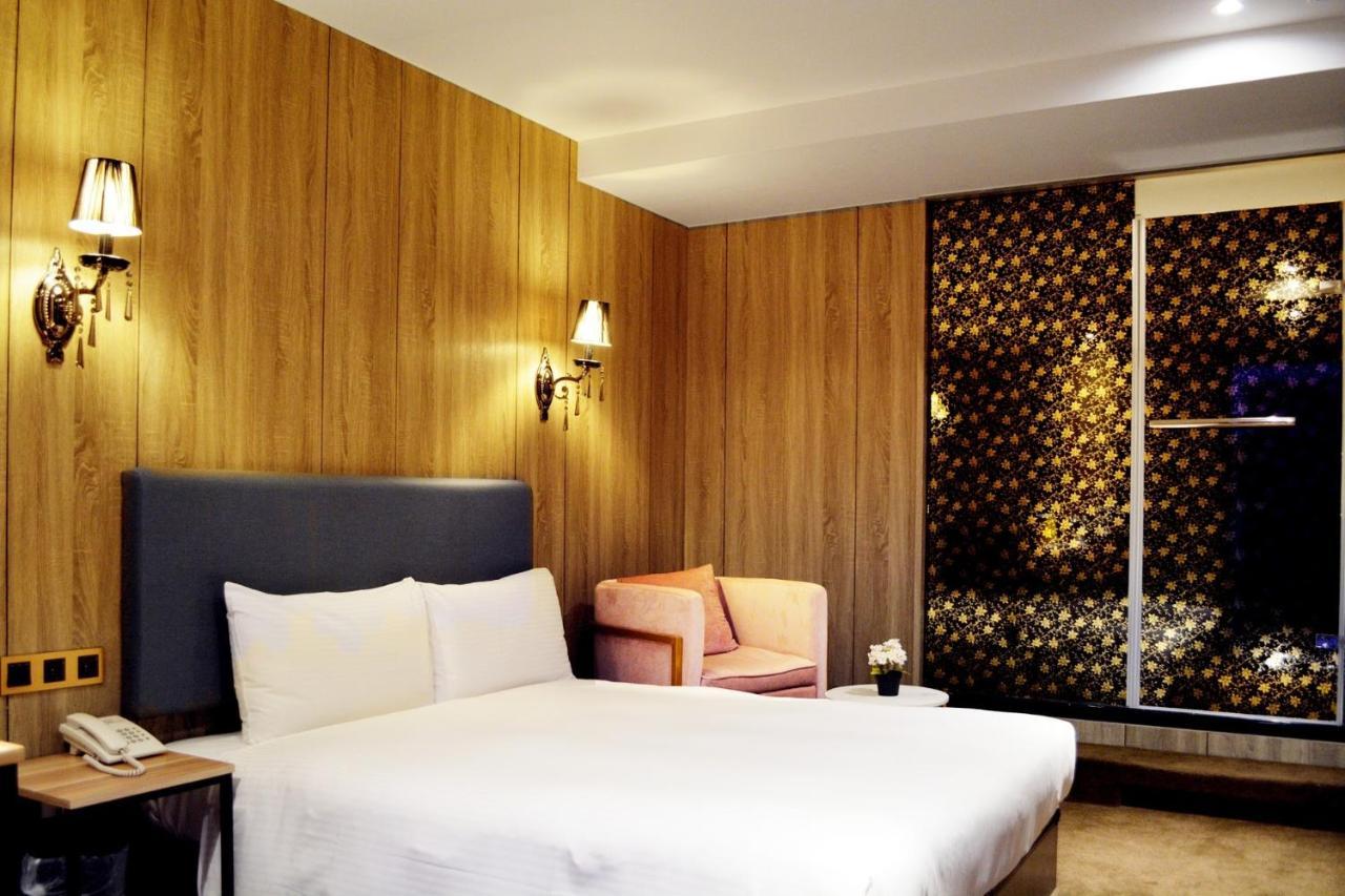 Taipei Heroes Square Hotel Bagian luar foto